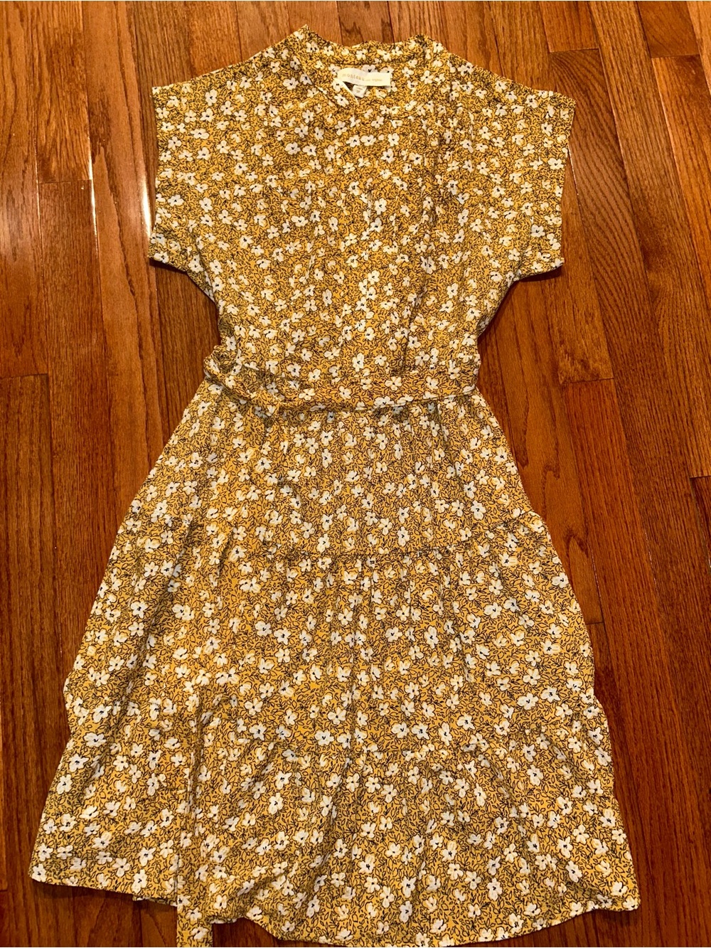Monteau Dress, Size Medium, NWT